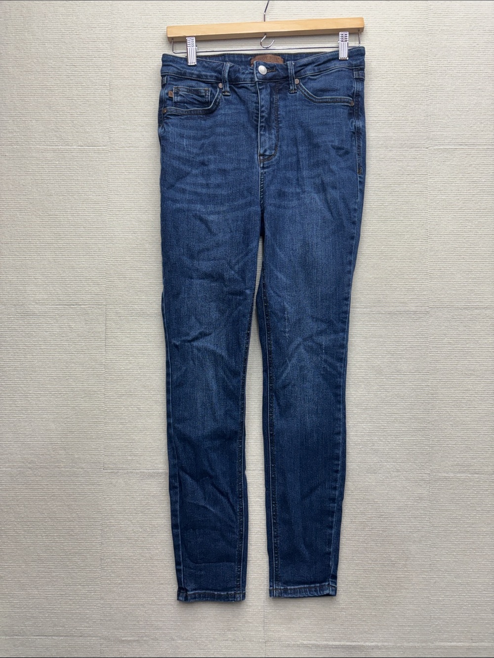 Judy Blue 9/29 9 29 Classic Dark Wash Skinny fit Jeans